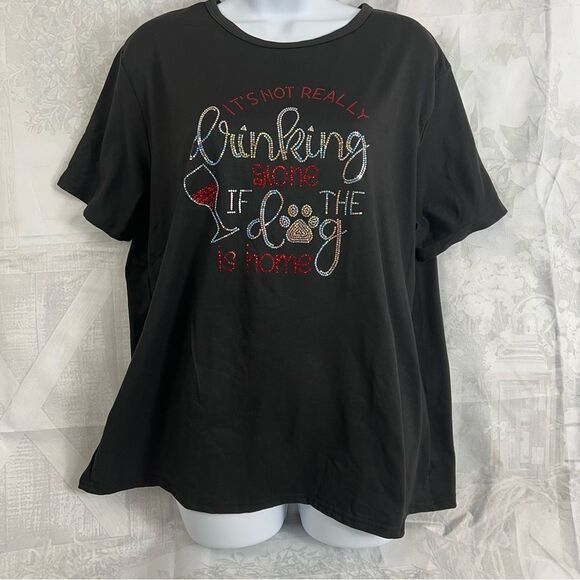 XL Black Tee Tshirt It’s not really drinking alone if the dog is home” unbranded - Picture 1 of 11